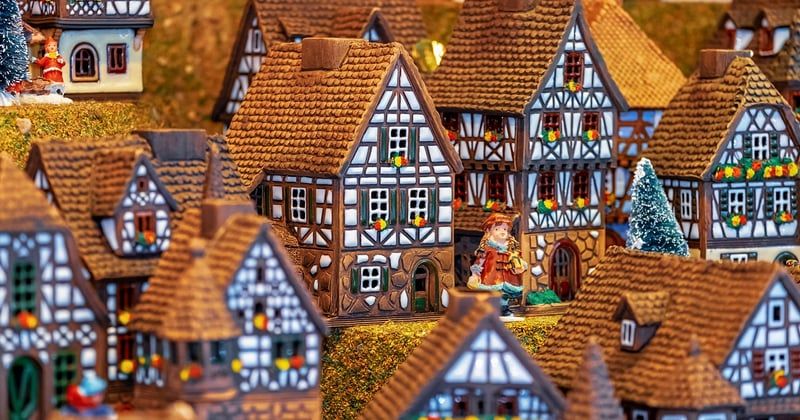 Les secrets des maisons à colombages en Normandie : charme et histoire